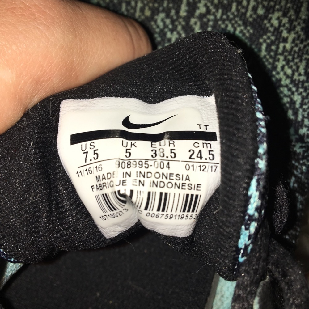 Nike shoes